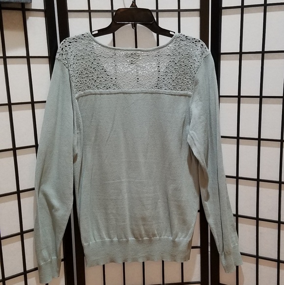Van Heusen Lace Accented Sweater w/ V-Neckline - Picture 5 of 8
